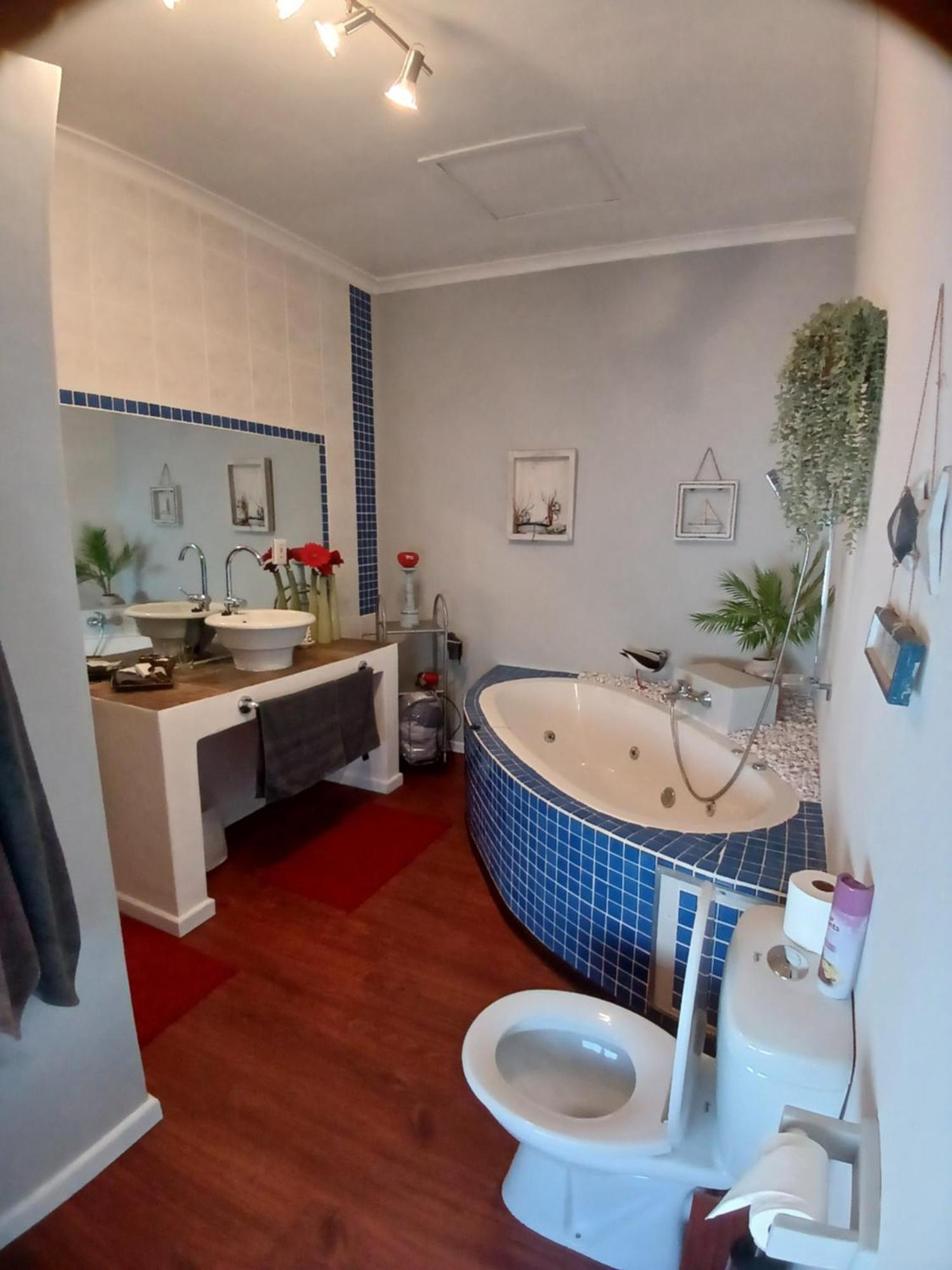 Ons Stee Bed And Breakfast Уелингтън Екстериор снимка